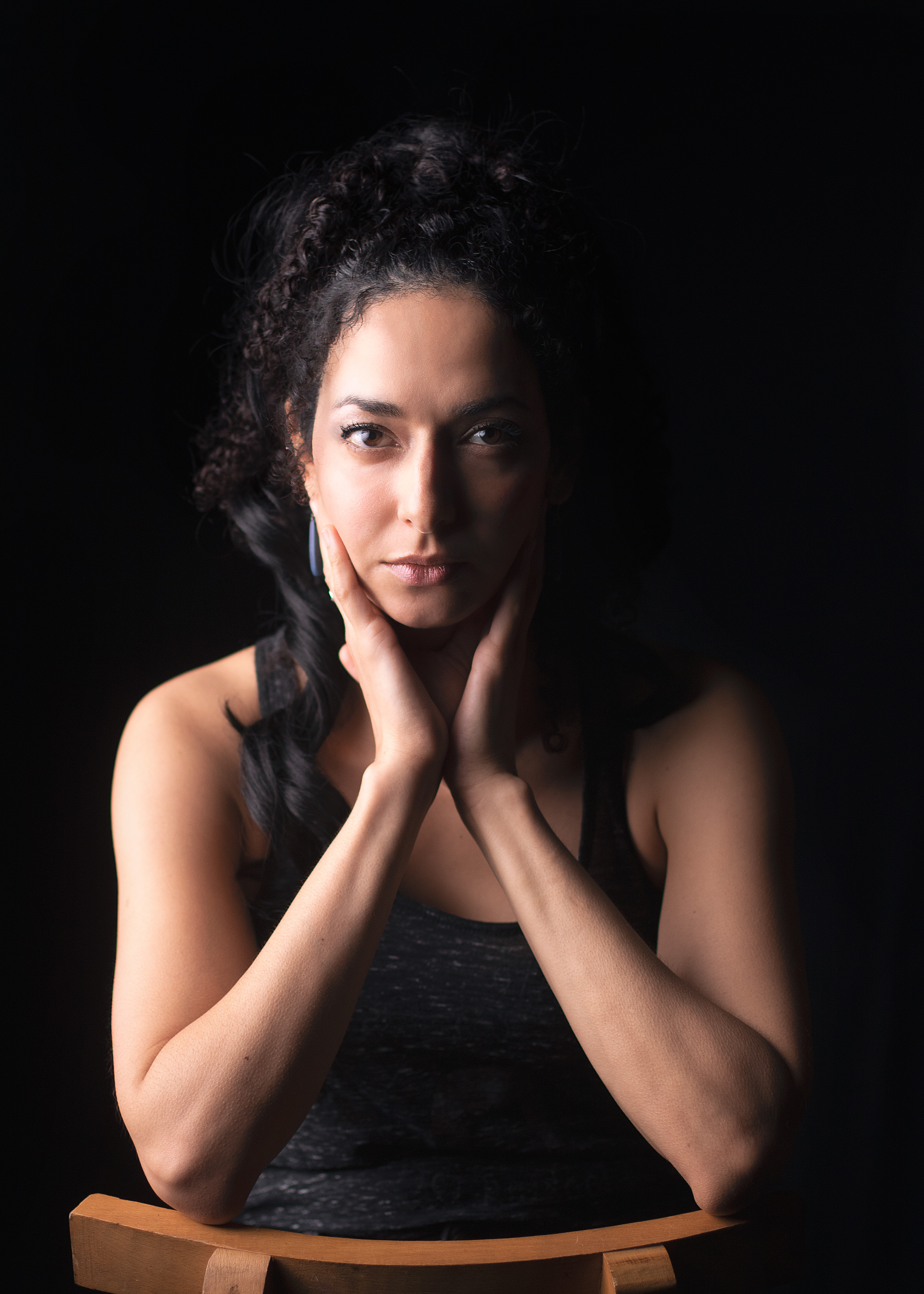 image: Roselyn_kelada-sedra_2022_chairback_HQ.jpg